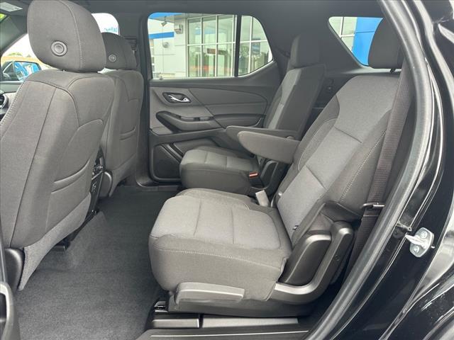 used 2023 Chevrolet Traverse car, priced at $38,495