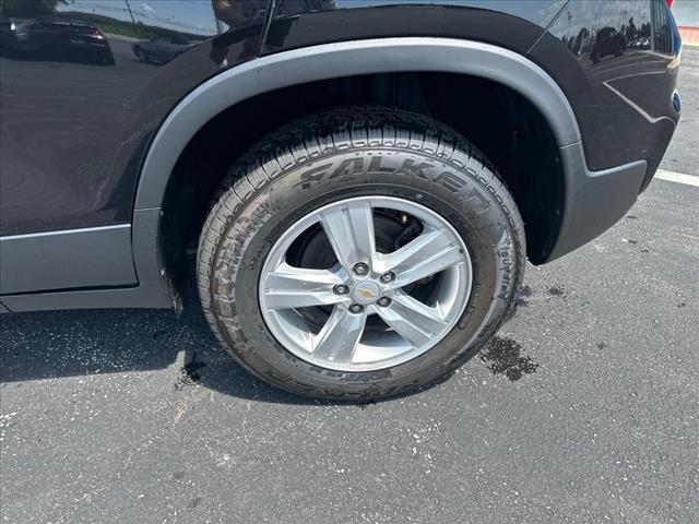 used 2020 Chevrolet Trax car, priced at $16,759