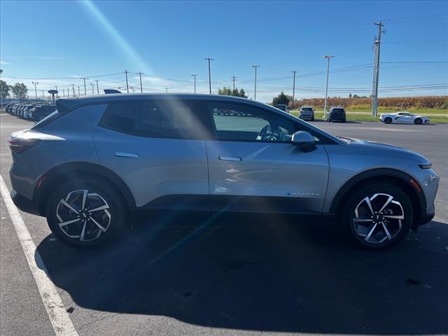 used 2025 Chevrolet Equinox EV car, priced at $27,995