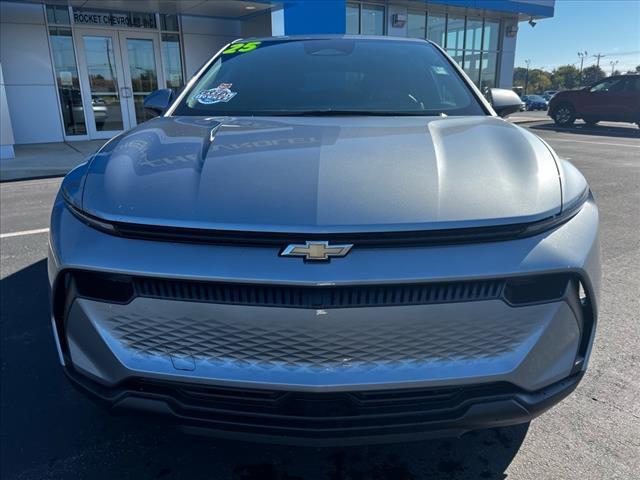 used 2025 Chevrolet Equinox EV car, priced at $27,995