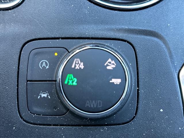 used 2023 Chevrolet Traverse car, priced at $39,995