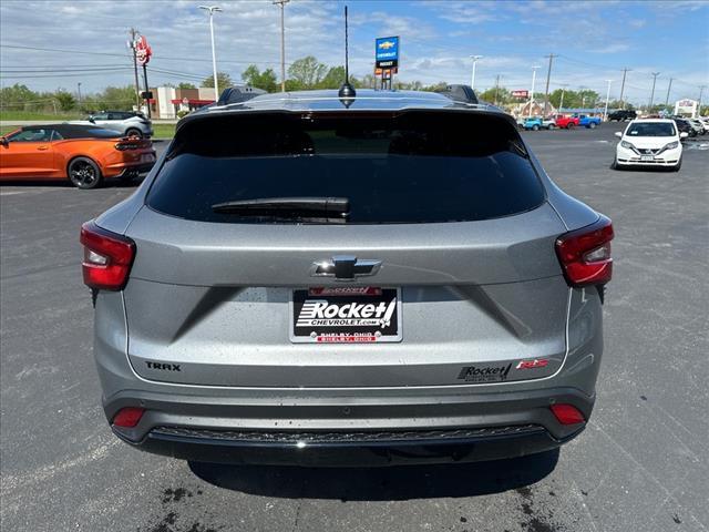 new 2025 Chevrolet Trax car, priced at $26,940