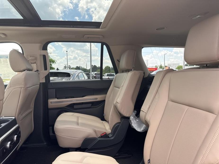 new 2024 Ford Expedition Max car, priced at $70,422