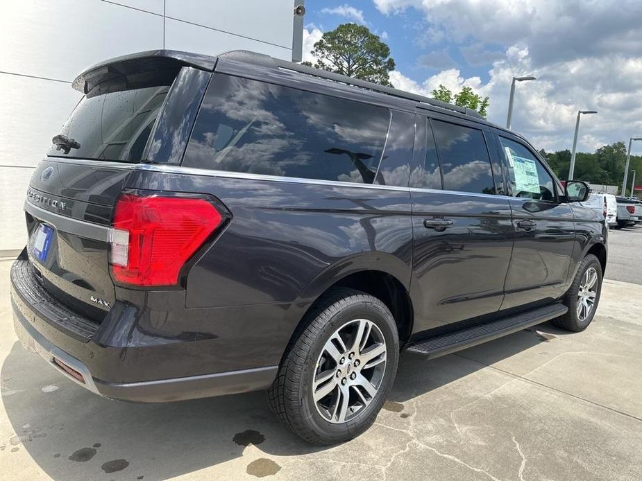 new 2024 Ford Expedition Max car, priced at $70,422