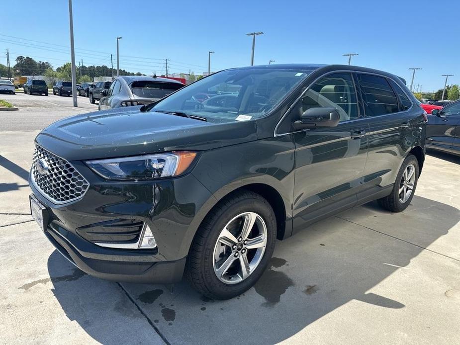 new 2024 Ford Edge car, priced at $45,450