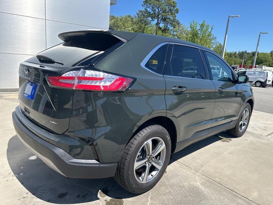 new 2024 Ford Edge car, priced at $45,450