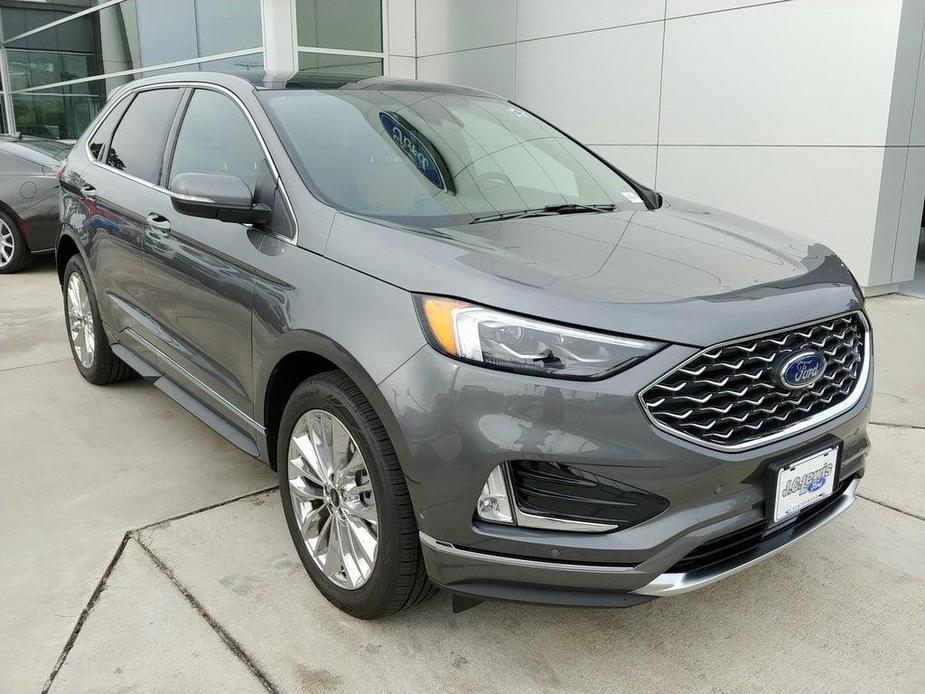 new 2024 Ford Edge car, priced at $42,135