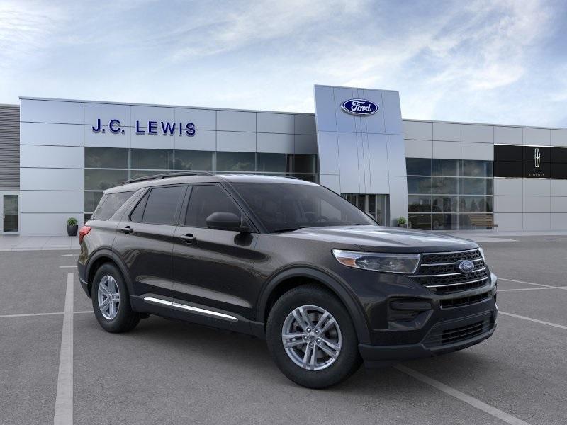 new 2024 Ford Explorer car, priced at $40,470