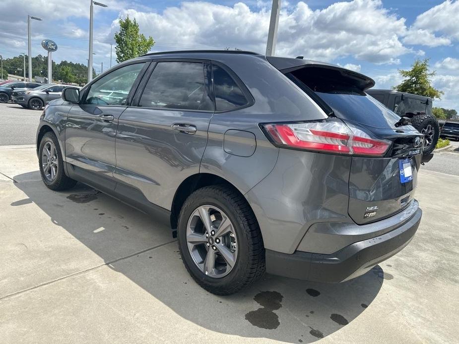 new 2024 Ford Edge car, priced at $43,805