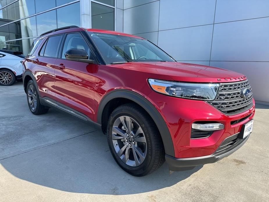 new 2024 Ford Explorer car, priced at $49,710