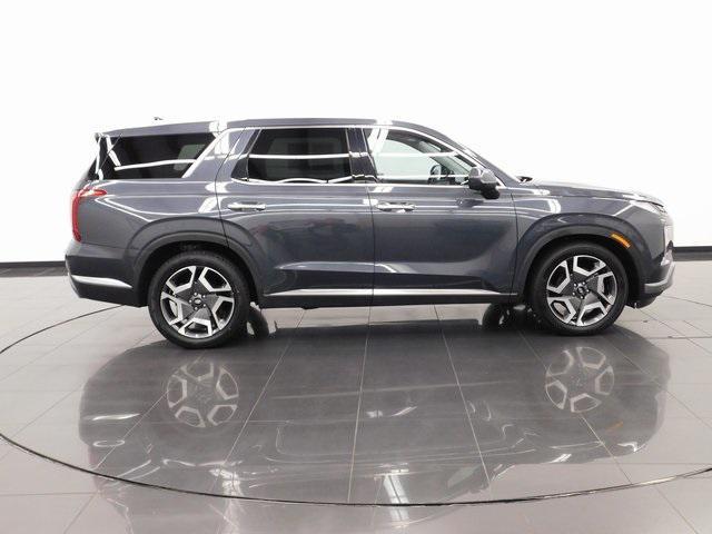 used 2024 Hyundai Palisade car, priced at $36,995