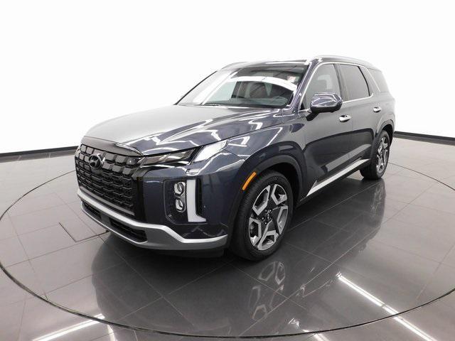 used 2024 Hyundai Palisade car, priced at $36,995