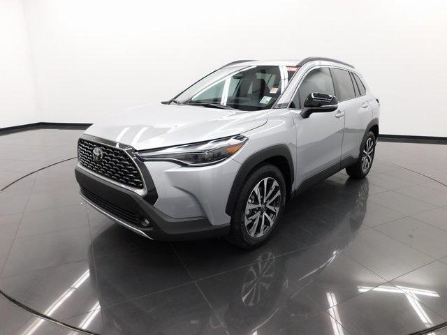 used 2025 Toyota Corolla Cross car, priced at $30,995