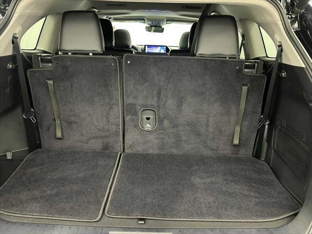 used 2023 Toyota Highlander car, priced at $39,995
