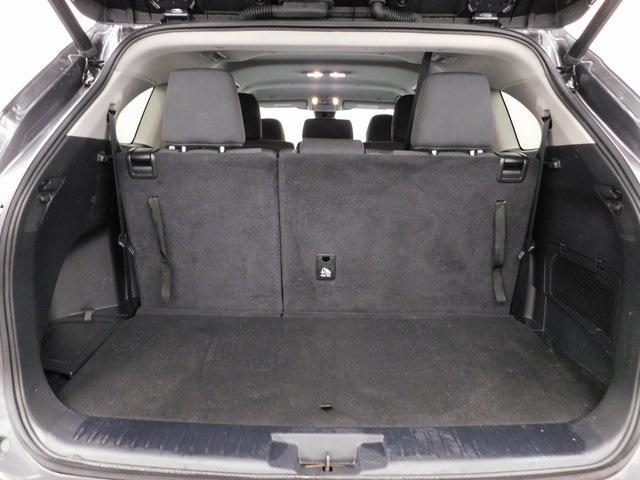 used 2023 Toyota Highlander car, priced at $32,995