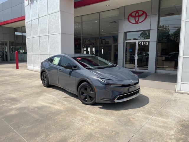 new 2025 Toyota Prius Plug-In Hybrid car, priced at $34,471