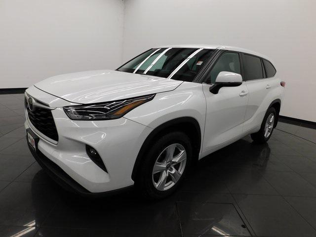 used 2023 Toyota Highlander car, priced at $32,495