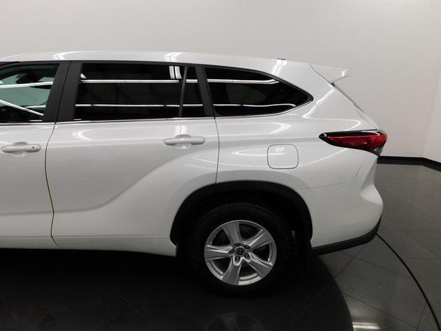 used 2023 Toyota Highlander car, priced at $32,495