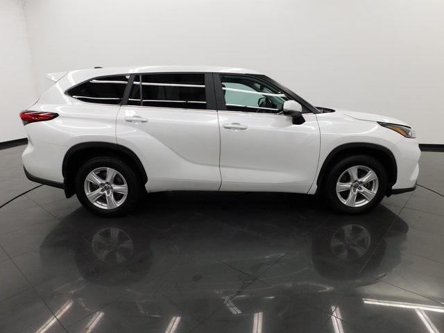 used 2023 Toyota Highlander car, priced at $32,495