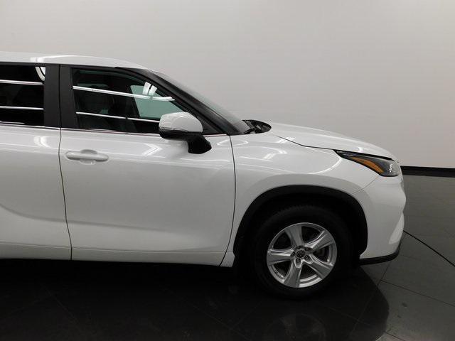 used 2023 Toyota Highlander car, priced at $32,495