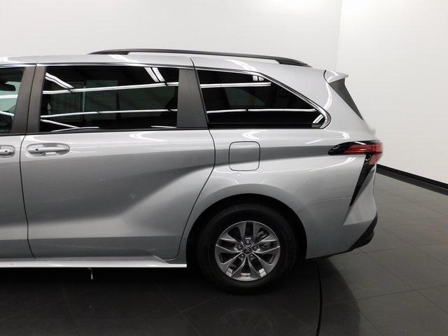 used 2022 Toyota Sienna car, priced at $36,495