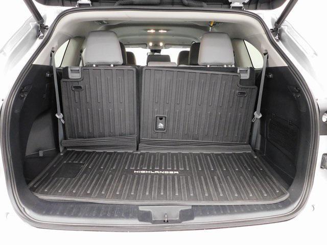 used 2023 Toyota Highlander car, priced at $34,395