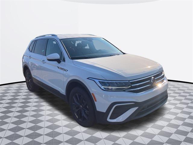 new 2024 Volkswagen Tiguan car, priced at $28,601