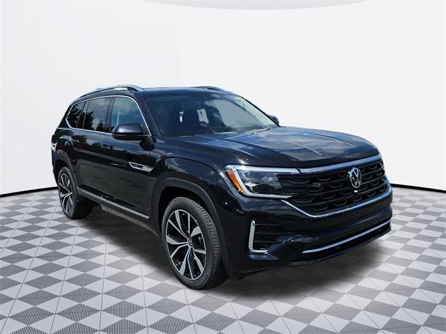 new 2025 Volkswagen Atlas car, priced at $53,168