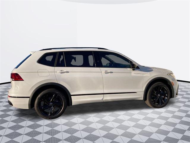 new 2024 Volkswagen Tiguan car, priced at $34,378