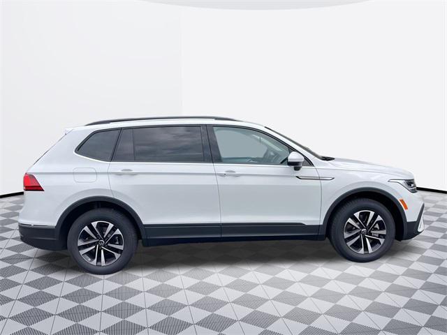 new 2024 Volkswagen Tiguan car, priced at $28,275