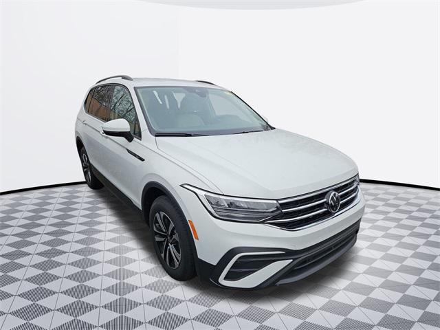 new 2024 Volkswagen Tiguan car, priced at $26,955