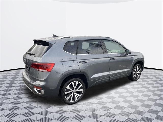 new 2024 Volkswagen Taos car, priced at $27,956