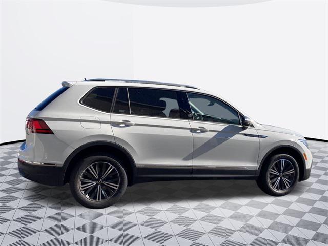 new 2024 Volkswagen Tiguan car, priced at $30,649