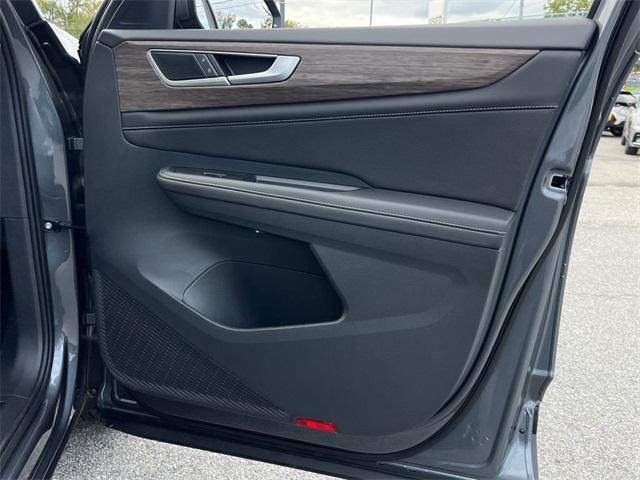 new 2025 Volkswagen Atlas car, priced at $43,954