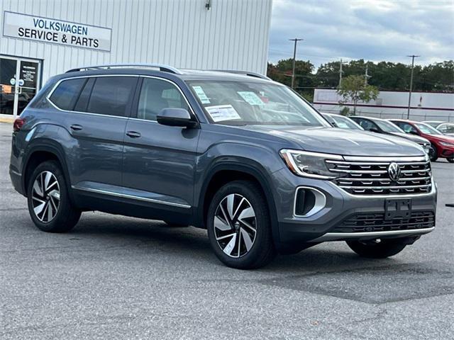 new 2025 Volkswagen Atlas car, priced at $43,954