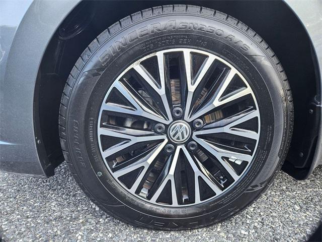 used 2021 Volkswagen Jetta car, priced at $17,000