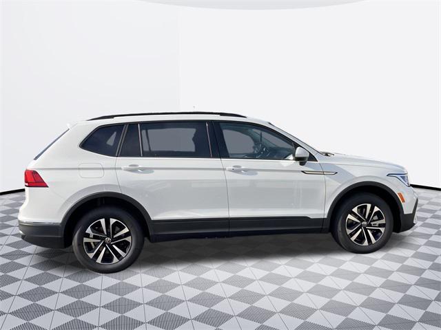 new 2024 Volkswagen Tiguan car, priced at $28,174