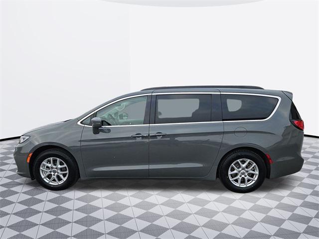 used 2022 Chrysler Pacifica car, priced at $25,000