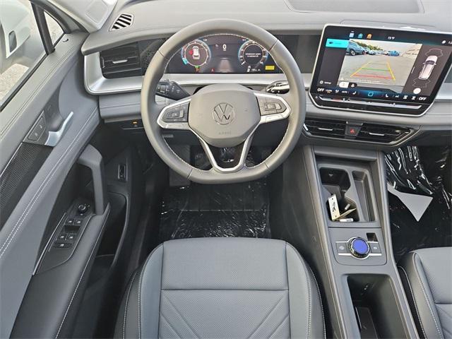 new 2025 Volkswagen Tiguan car, priced at $33,055