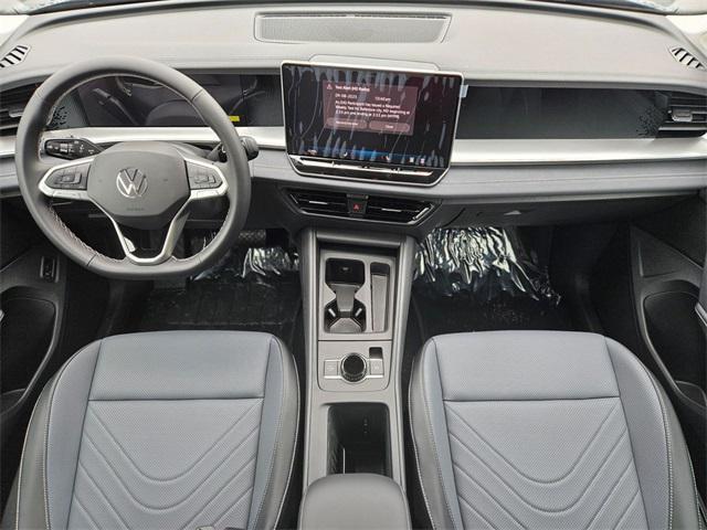 new 2025 Volkswagen Tiguan car, priced at $32,811
