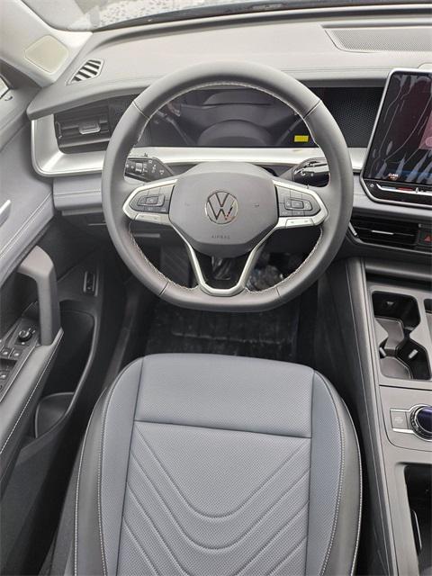 new 2025 Volkswagen Tiguan car, priced at $32,811