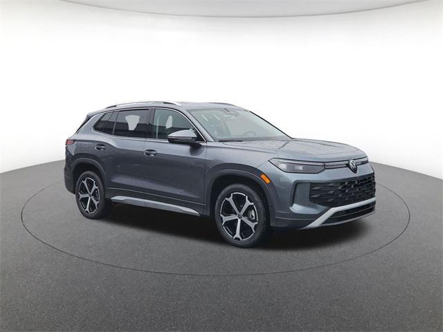 new 2025 Volkswagen Tiguan car, priced at $32,811