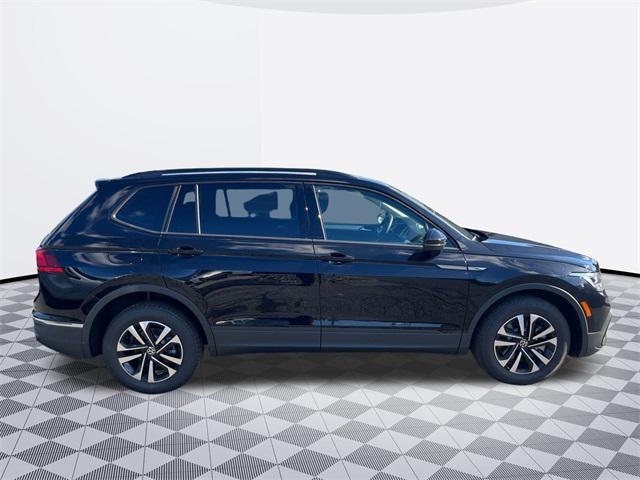 new 2024 Volkswagen Tiguan car, priced at $25,975