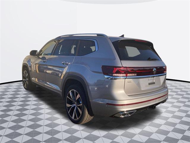 new 2025 Volkswagen Atlas car, priced at $54,661