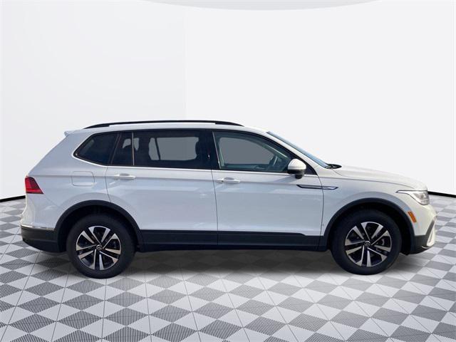 new 2024 Volkswagen Tiguan car, priced at $25,975