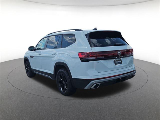 new 2025 Volkswagen Atlas car, priced at $41,284