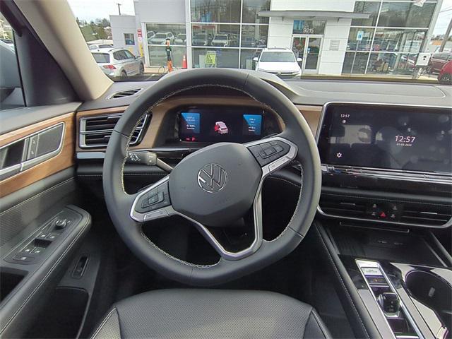 new 2025 Volkswagen Atlas car, priced at $42,963