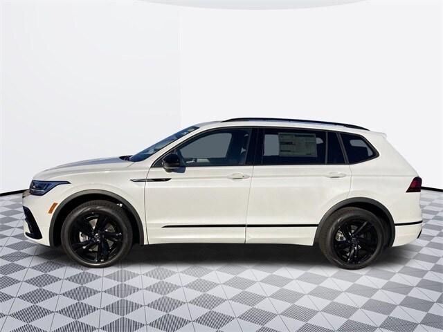 new 2024 Volkswagen Tiguan car, priced at $35,757