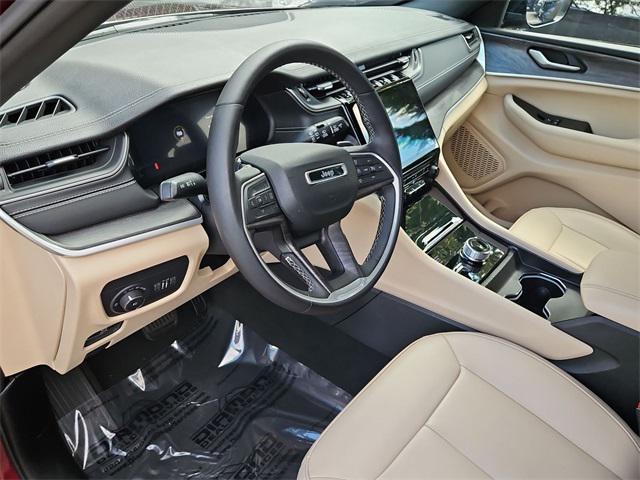 used 2024 Jeep Grand Cherokee car, priced at $33,000