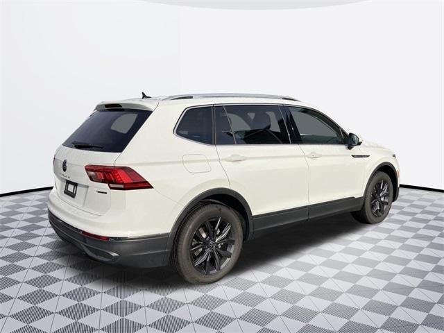new 2024 Volkswagen Tiguan car, priced at $33,446